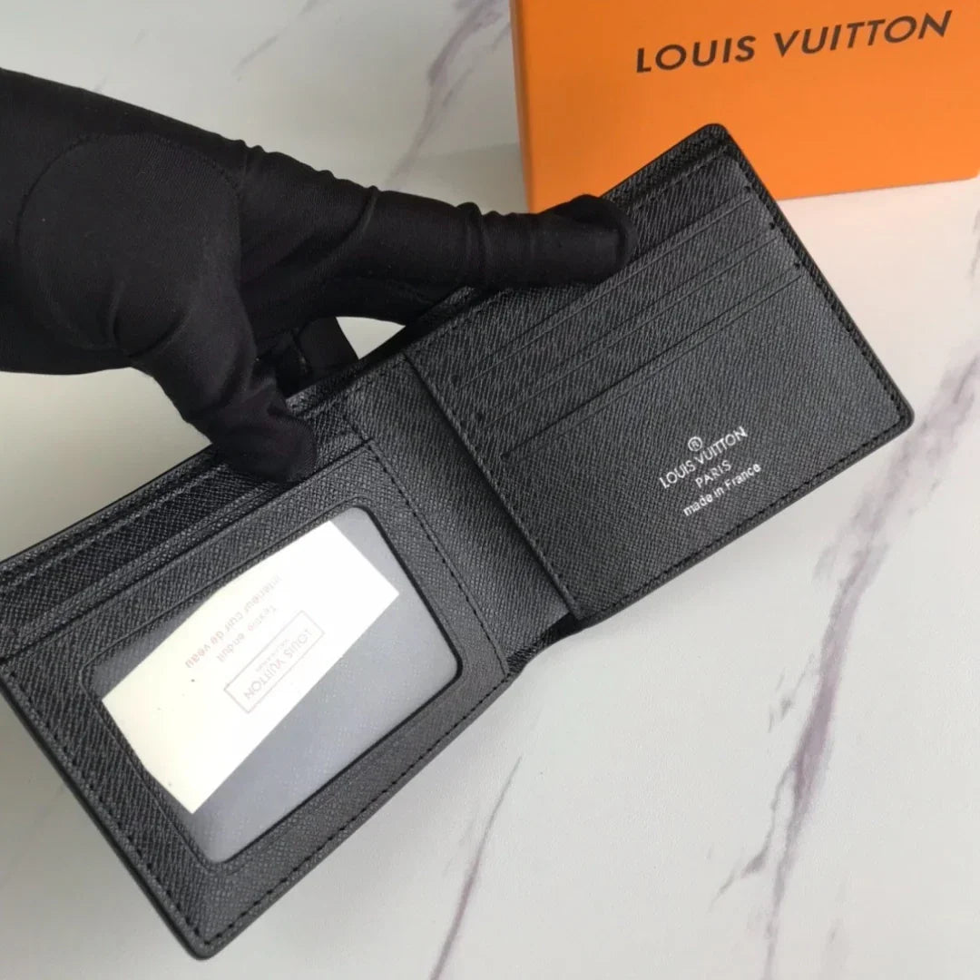 Louis Vuitton Amerigo Taiga Leather Bifold Wallet M62045 for Men
