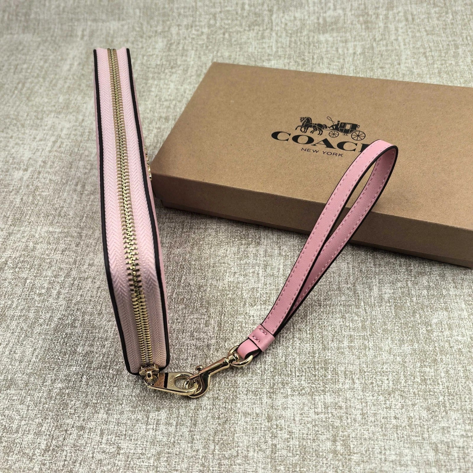 Coach CW778 Long Zip-Around Wallet in Signature Canvas – Pink – New with Box