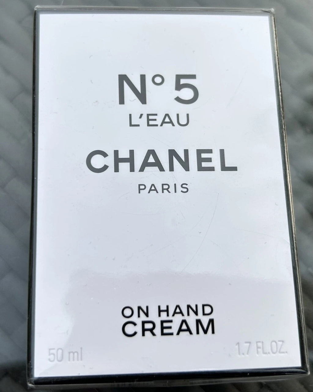 CHANEL N°5 L'EAU Hand Cream 1.7 oz / 50ml – Limited Edition New & Sealed